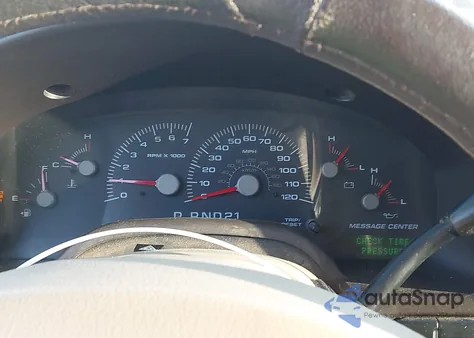 2004 Ford Expedition Eddie Bauer z USA, uszkodzony, nr VIN 1FMRU17W24LA41449